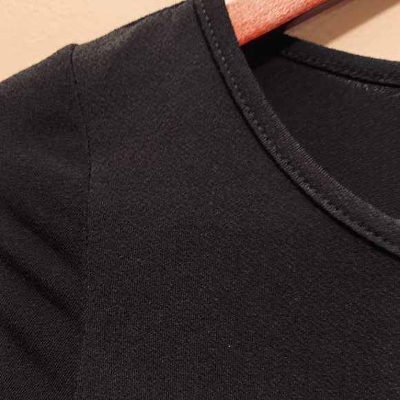 TOBI side cut out long sleeve top - Picture 4 of 4